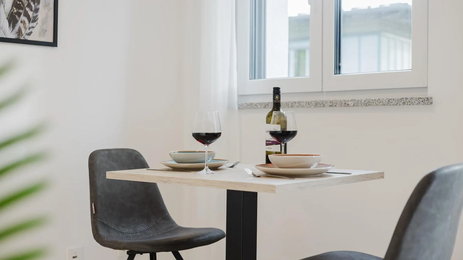 Ξενοδοχείο με διαμερίσματα Das Innsight Appartementhaus - Appartements Mit Kuechen Fuer Lang Und Kurzzeitaufenthalte Πασάου