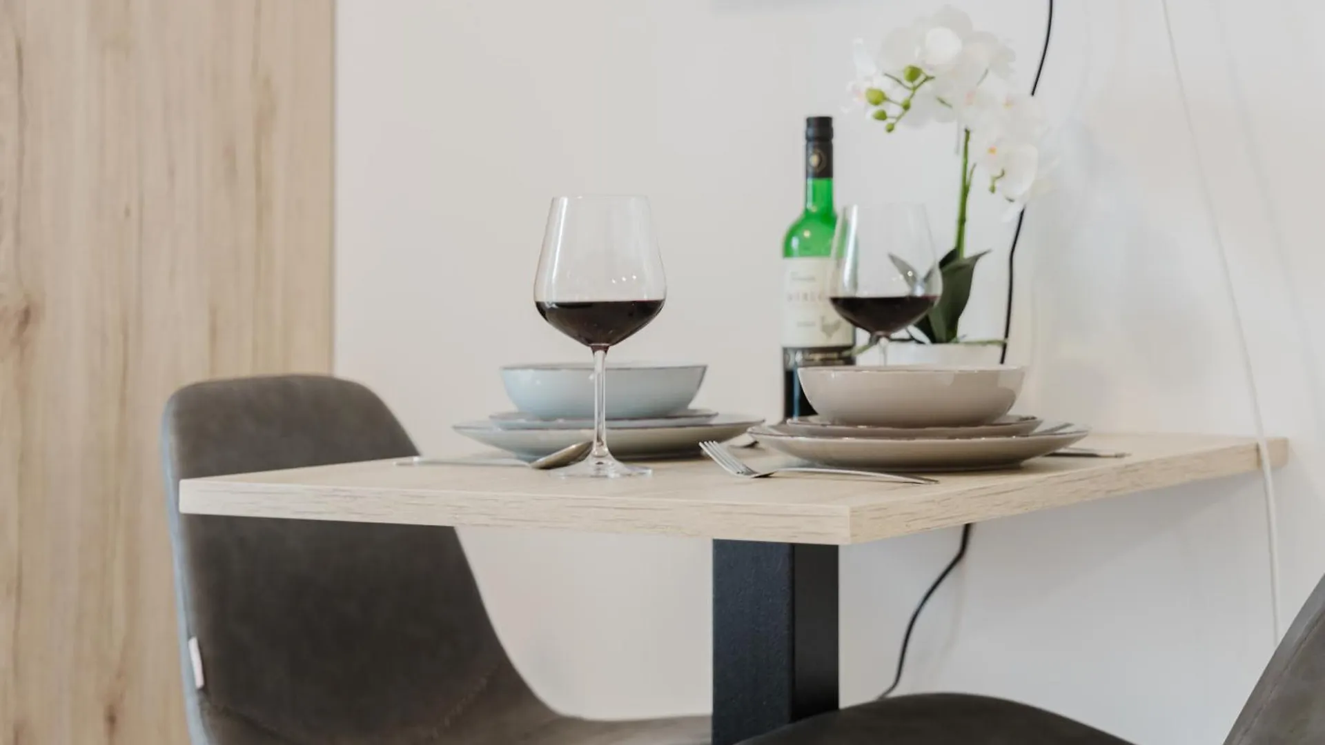 Das Innsight Appartementhaus - Appartements Mit Kuechen Fuer Lang Und Kurzzeitaufenthalte Πασάου Γερμανία